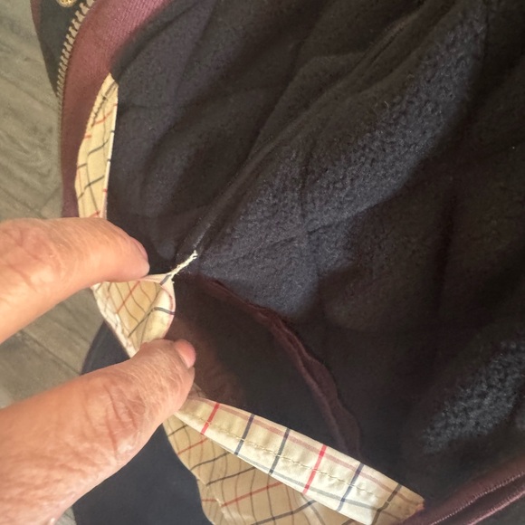 Barbour Quilted Burgundy Vest 6 - Picture 12 of 14